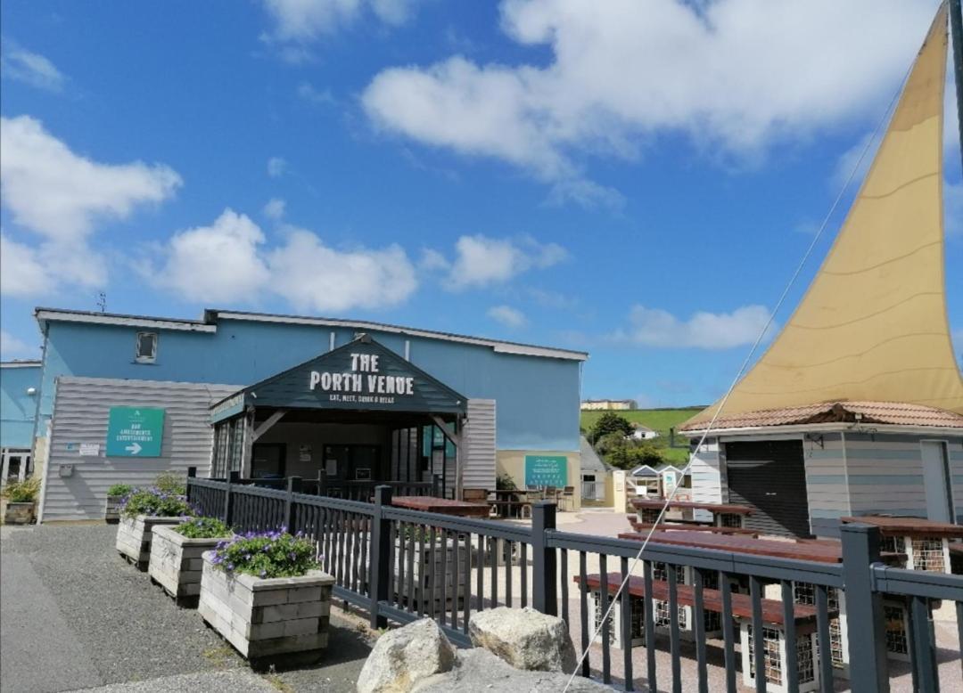 Hakuna Matata Holiday Home New Quay Exterior foto